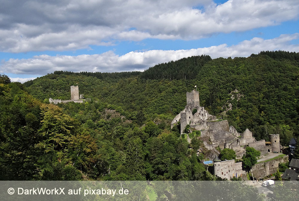 Ober- und Niederburg in Manderscheid