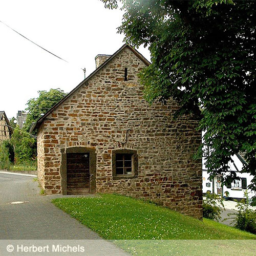 Außenansicht des Dorfbackhauses im Demerather Unterdorf